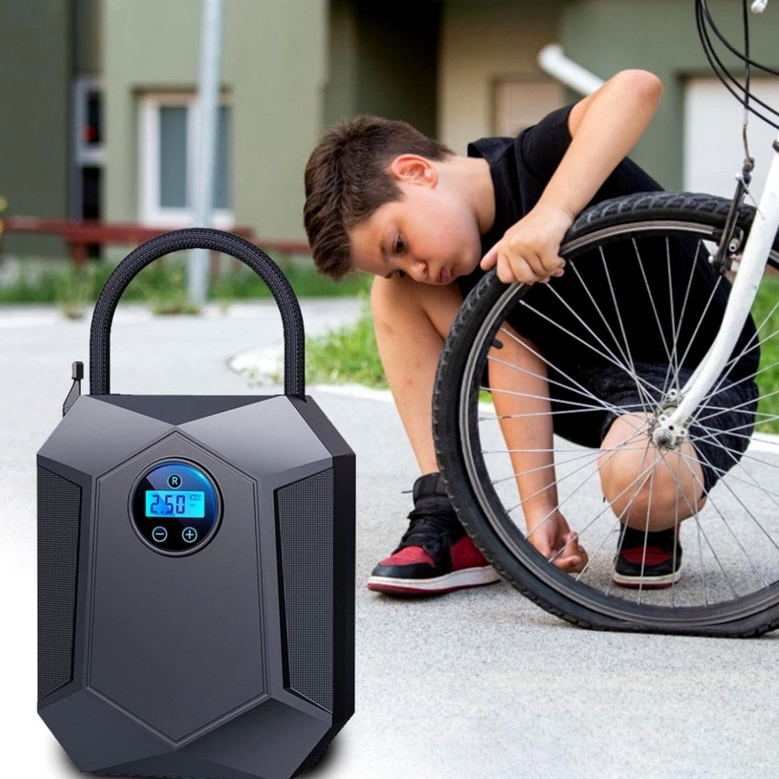 Digital Tyre Inflator – Auto-Stop Air Compressor with LED Light (12V)