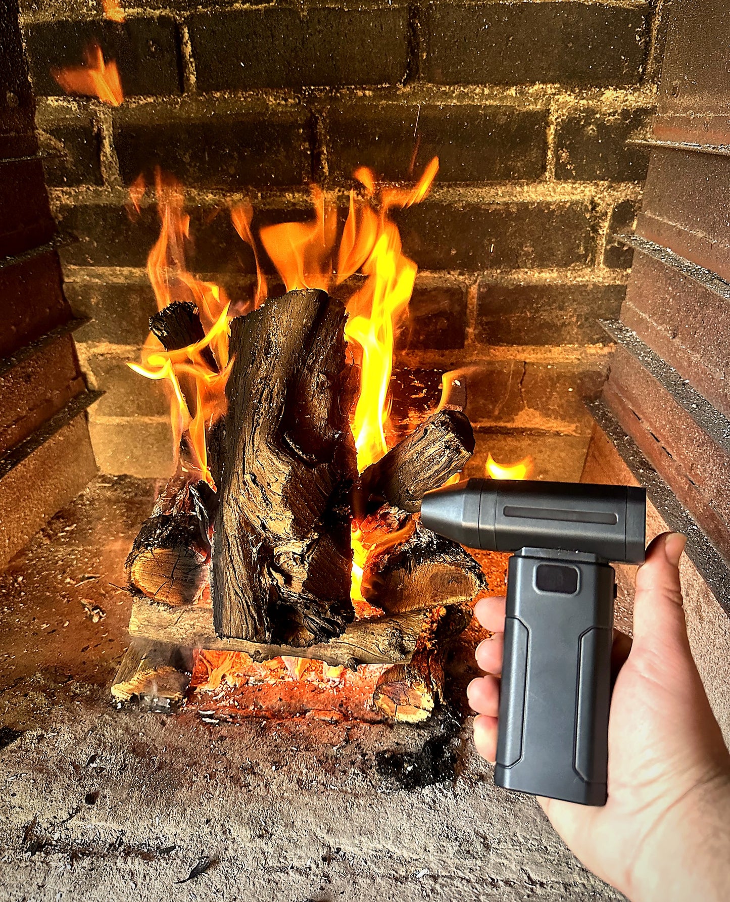 Blow Buddy Turbo Fan – Rechargeable Fire Starter & Car Air Blower